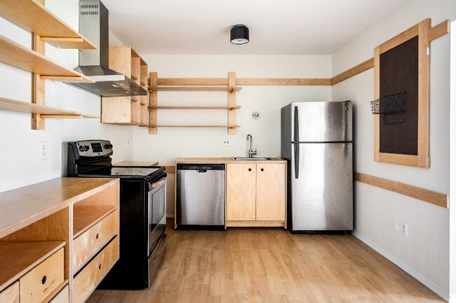 1575 Cherboneau Pl in Detroit, MI - Foto de edificio - Building Photo