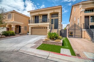 5226 Tartan Hill Ave in Las Vegas, NV - Building Photo