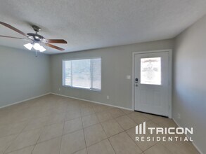 3727 E Dahlia Dr in Phoenix, AZ - Building Photo - Building Photo