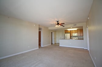300 Anthony Ave in Mundelein, IL - Building Photo - Building Photo