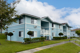 Crescent Lane in Mililani, HI - Foto de edificio - Building Photo