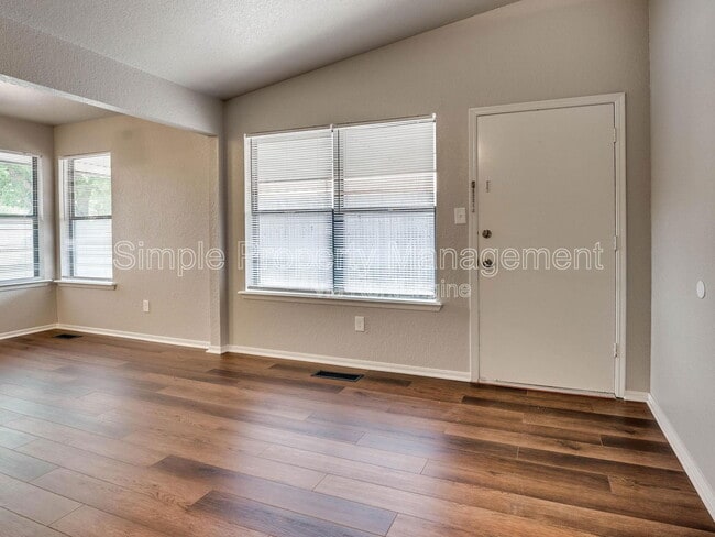 1710 Hillcrest Dr in Norman, OK - Building Photo - Building Photo
