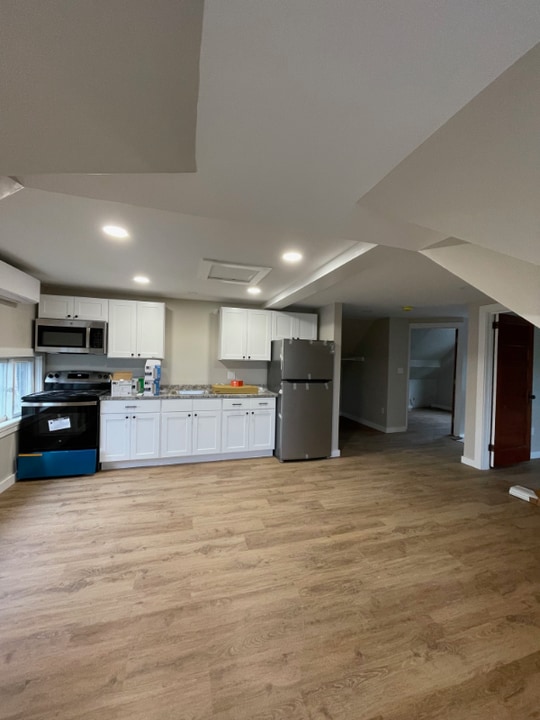 72 Hungerford Terrace in Burlington, VT - Building Photo