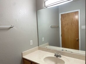 1703 Breezy Dr in Waco, TX - Building Photo - Building Photo