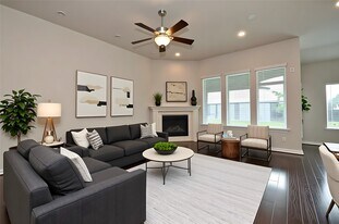 11134 Honeysuckle Haven Dr in Cypress, TX - Building Photo