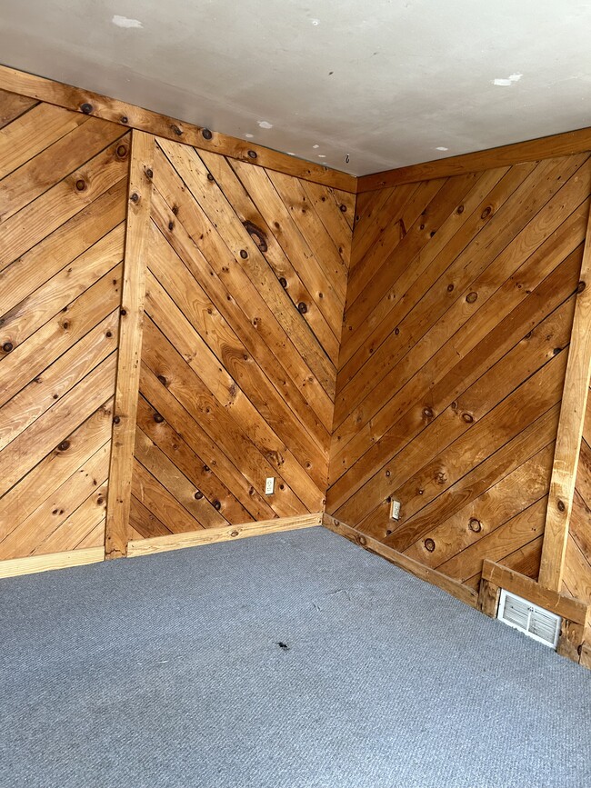 115 Main St W, Unit 115 in Menomonie, WI - Building Photo - Building Photo