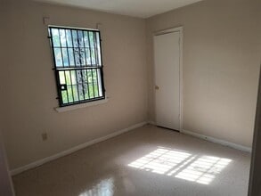 1332 Stilt St in Baton Rouge, LA - Building Photo - Building Photo