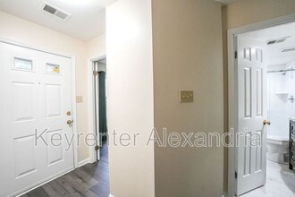 2134 Langston Blvd. in Arlington, VA - Building Photo - Building Photo