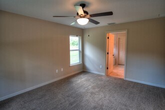 16773 SW 18th Avenue Rd in Ocala, FL - Building Photo - Building Photo