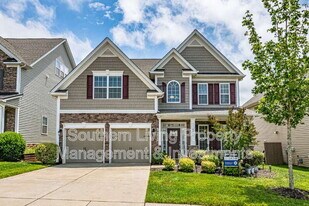 9019 Inverness Bay Rd in Charlotte, NC - Building Photo