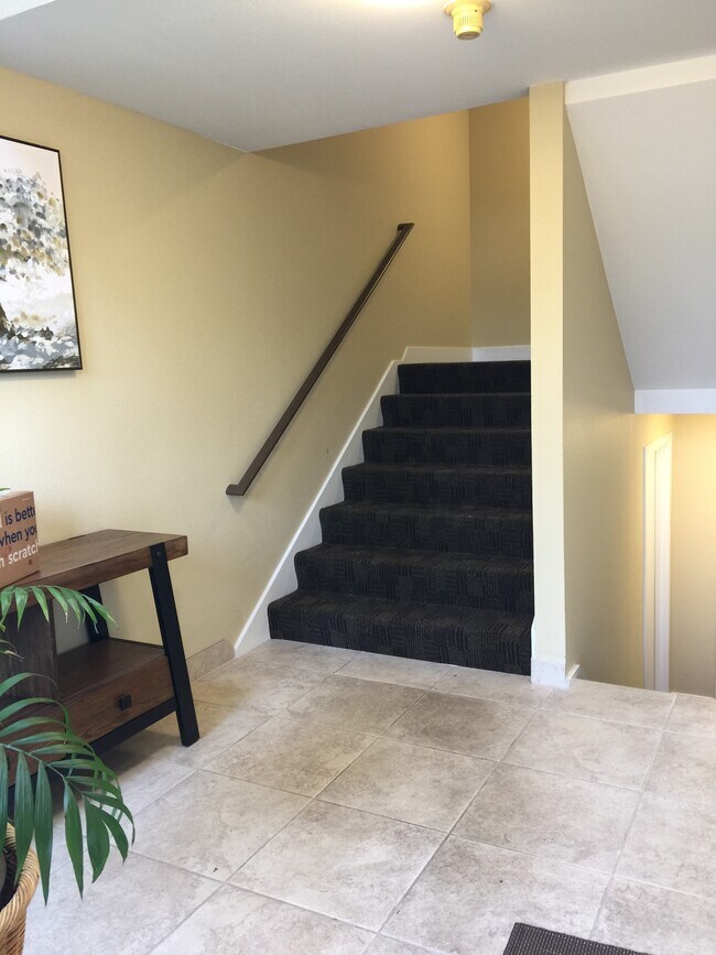 Rosecrest Apartments in Kirkland, WA - Foto de edificio - Building Photo