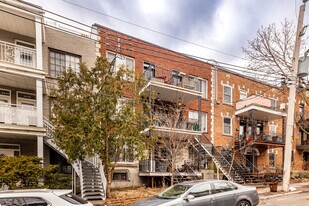 2530-2538 Chapleau St in Montréal, QC - Building Photo