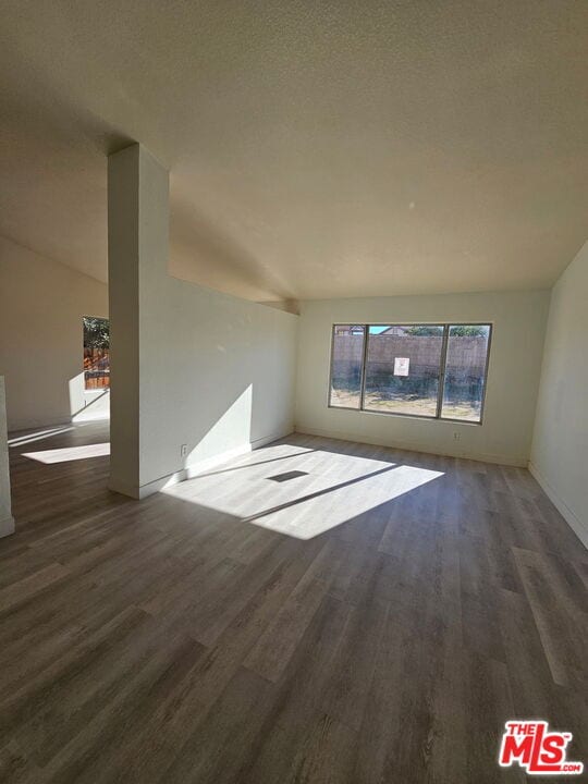 10695 Plainfield St in Adelanto, CA - Building Photo - Building Photo