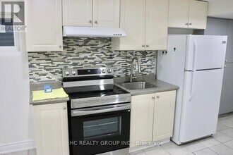 38 Audrelane Ct in Toronto, ON - Building Photo - Building Photo