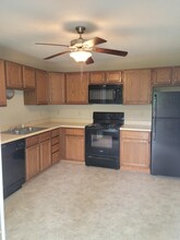 16 Cherry Tree Ln, Unit 16 in Glen Carbon, IL - Building Photo - Building Photo