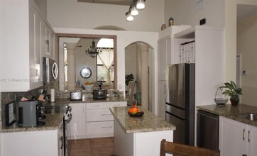 12965 SW 197th St in Miami, FL - Building Photo - Building Photo