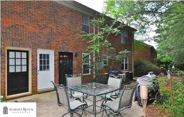 2206 Montreat Cir in Vestavia Hills, AL - Building Photo - Building Photo