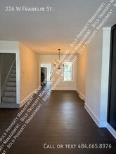 226 W Franklin St in Womelsdorf, PA - Building Photo - Building Photo