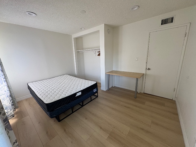 property at 19709 Gresham St