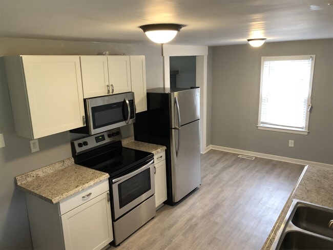 property at 736 Hillcrest Ave