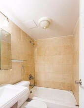 432 E 13th St in New York, NY - Building Photo - Building Photo