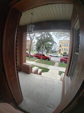 5134 W Henderson St in Chicago, IL - Building Photo - Building Photo