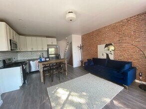 89 Summit Ave in Jersey City, NJ - Building Photo - Building Photo