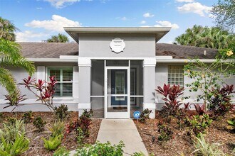1020 19th St SW in Naples, FL - Building Photo - Building Photo