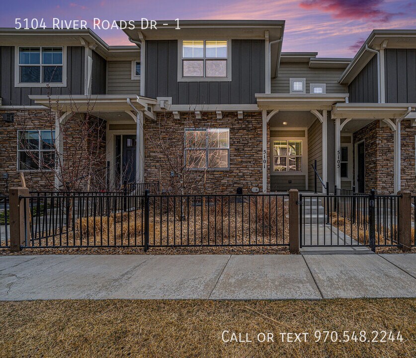 5104 River Roads Dr in Timnath, CO - Building Photo