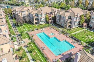 3695 Stevenson Blvd in Fremont, CA - Foto de edificio - Building Photo