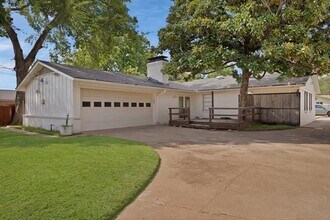715 Terryland Dr in Richardson, TX - Building Photo - Building Photo