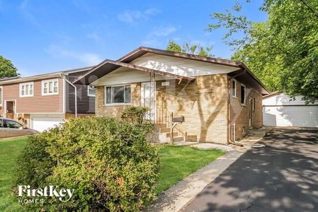 14535 Kedvale Ave in Midlothian, IL - Building Photo - Building Photo