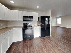6384 S White Cliff Ave in Boise, ID - Building Photo - Building Photo