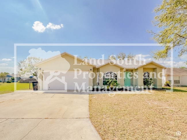 property at 2818 Timbercrest Pl