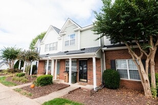 4505 Cross Ridge Ln in Greensboro, NC - Building Photo