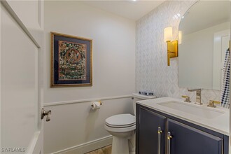 3420 Gulf Shore Blvd N in Naples, FL - Building Photo - Building Photo