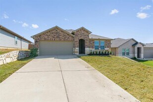 6021 Roderick Dr in Austin, TX - Building Photo