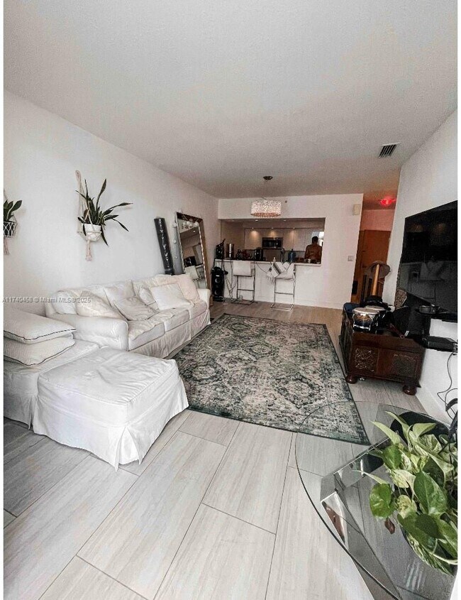 property at 17275 Collins Ave