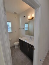 246 Grv Vw Dr in Hockessin, DE - Building Photo - Building Photo