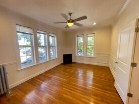 70 Calumet St in Boston, MA - Building Photo