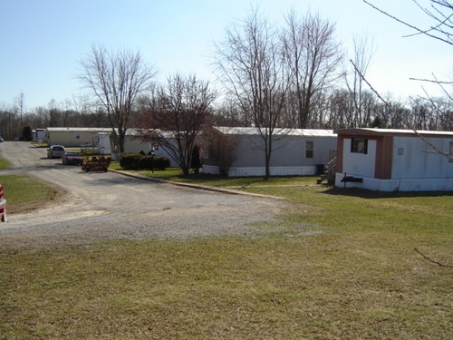 Mobile Home Park in Monticello, IN - Foto de edificio