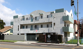 710 Magnolia Ave Apartments