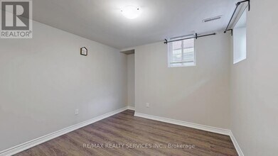 87 Sprucelands Ave in Brampton, ON - Building Photo - Building Photo