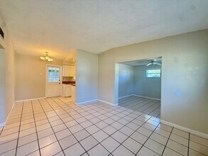 Altamonte Springs Gem! 3BR Home w/ Huge Screened Porch, Fenced Yard & Spacious Layout in Altamonte Springs, FL - Foto de edificio - Building Photo