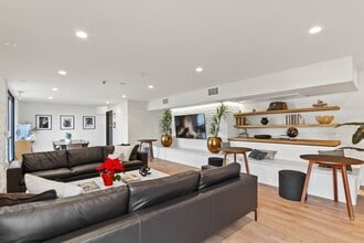 Sepulveda West Apartments in Los Angeles, CA - Building Photo - Building Photo