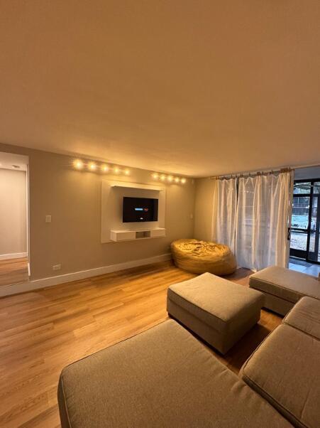 3660 Inverrary Dr in Lauderhill, FL - Building Photo