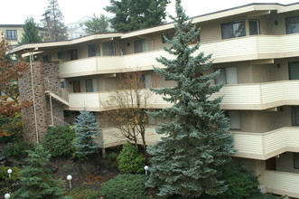 Imperial Apartments in Bellevue, WA - Foto de edificio - Other