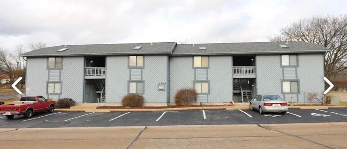 1213 Noah Dr in Imperial, MO - Foto de edificio