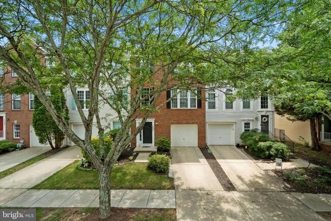 property at 43459 Laidlow St