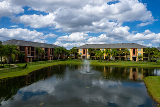 Building 3 in Orlando, FL - Building Photo - Building Photo